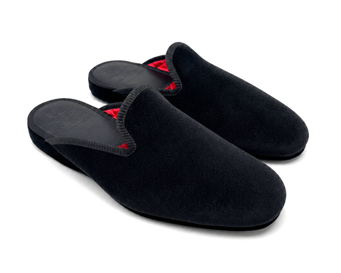 "Mule Slipper" in Black Velvet
