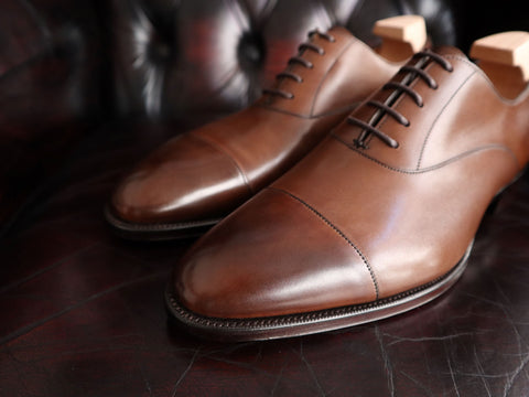 "Oxford" in Vintage Oak Calf - DG70