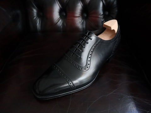 "St James II" in Black Calf - TG73