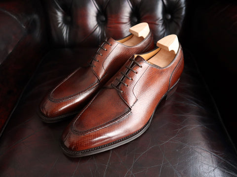 "Stamford" in Oak Hatch Grain Calf - MH71