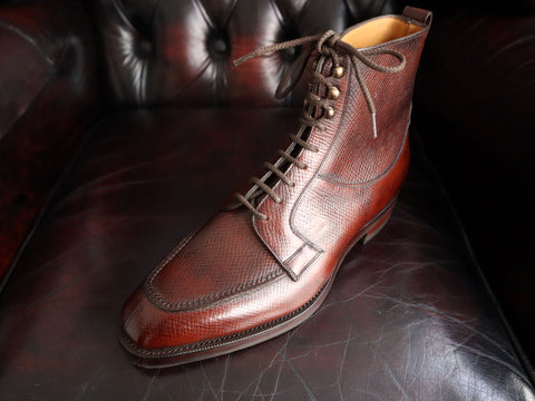 "Thorpe" in Oak Hatch Grain Calf - MH71